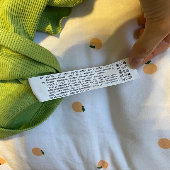 zara ruffled crop top - Picture 4 of 10